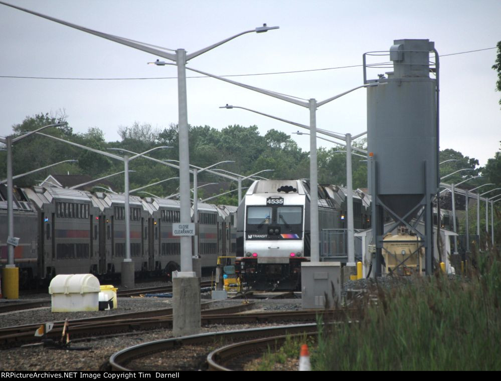 NJT 4535